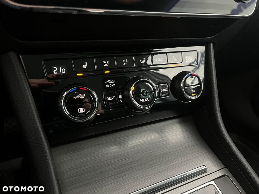 Skoda Superb 1.5 TSI Style DSG - 31