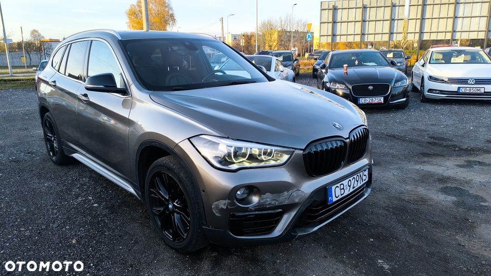 BMW X1 xDrive25i GPF Sport Line - 11