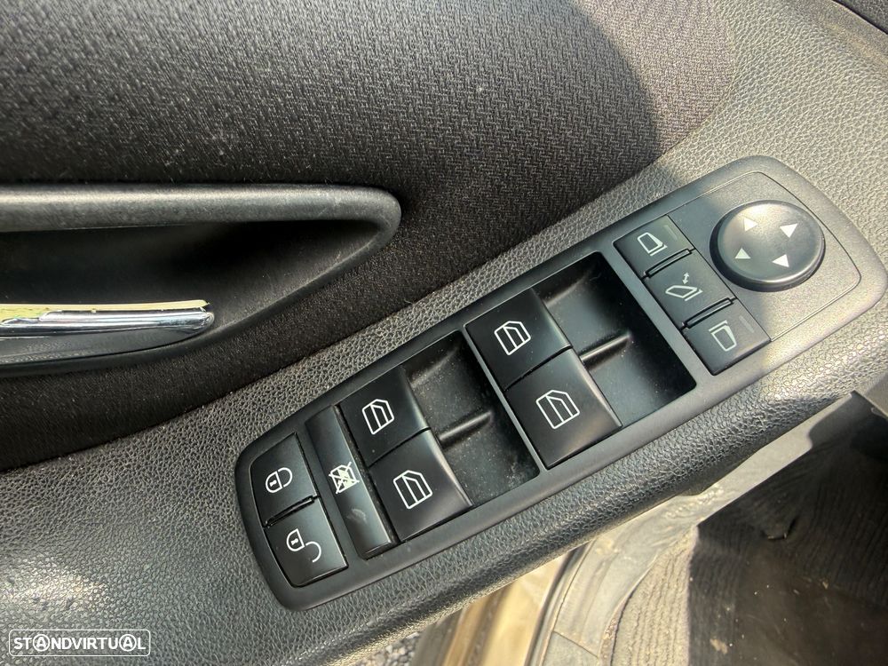 Mercedes-Benz A 180 CDI Avantgarde - 19