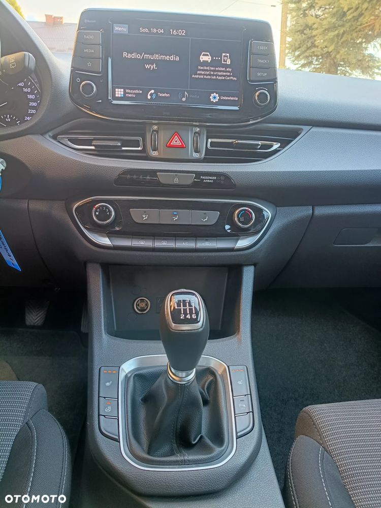 Hyundai i30 1.5 DPI Modern - 8