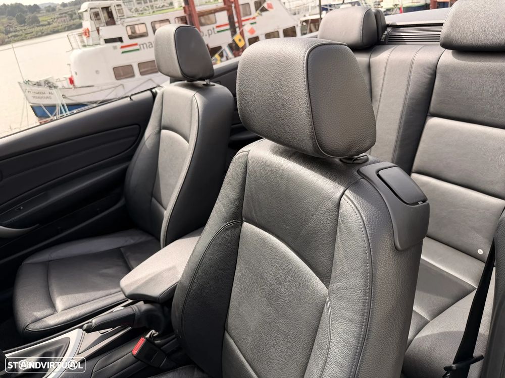 BMW 118 d Limited Edition Lifestyle c/ M Sport Pack - 12