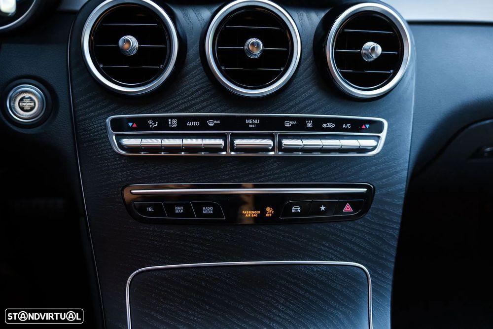 Mercedes-Benz GLC 300 de 4Matic 9G-TRONIC AMG Line - 19