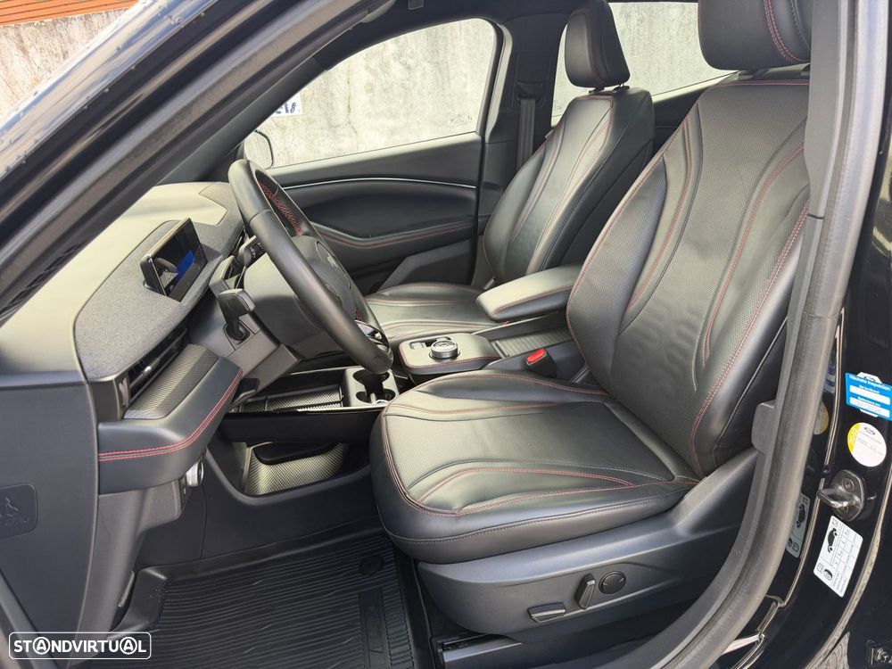 Ford Mustang Mach-E 75.7 kWh Premium AWD - 9