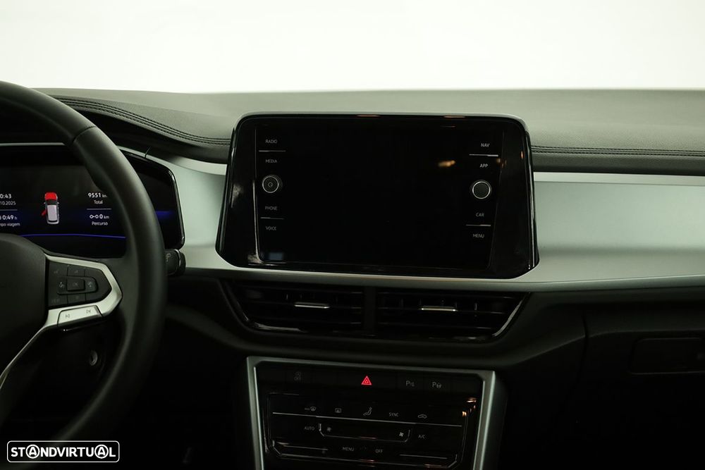 VW T-Roc 1.0 TSI Life - 9