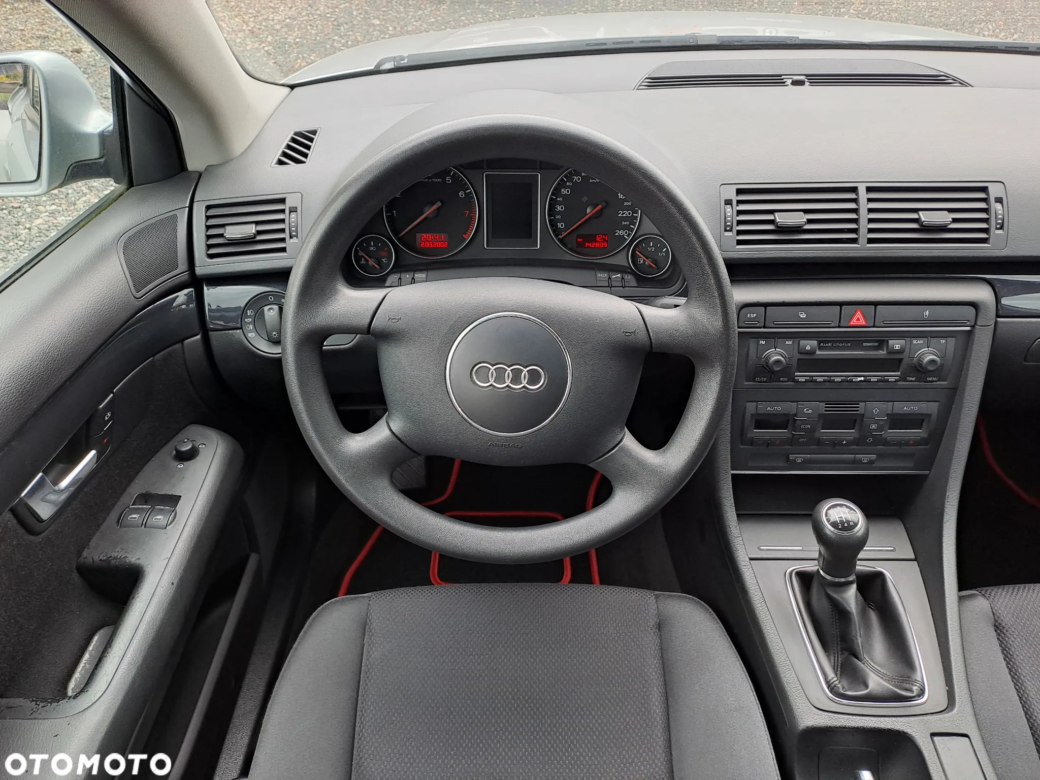 Audi A4 2.0 - 16