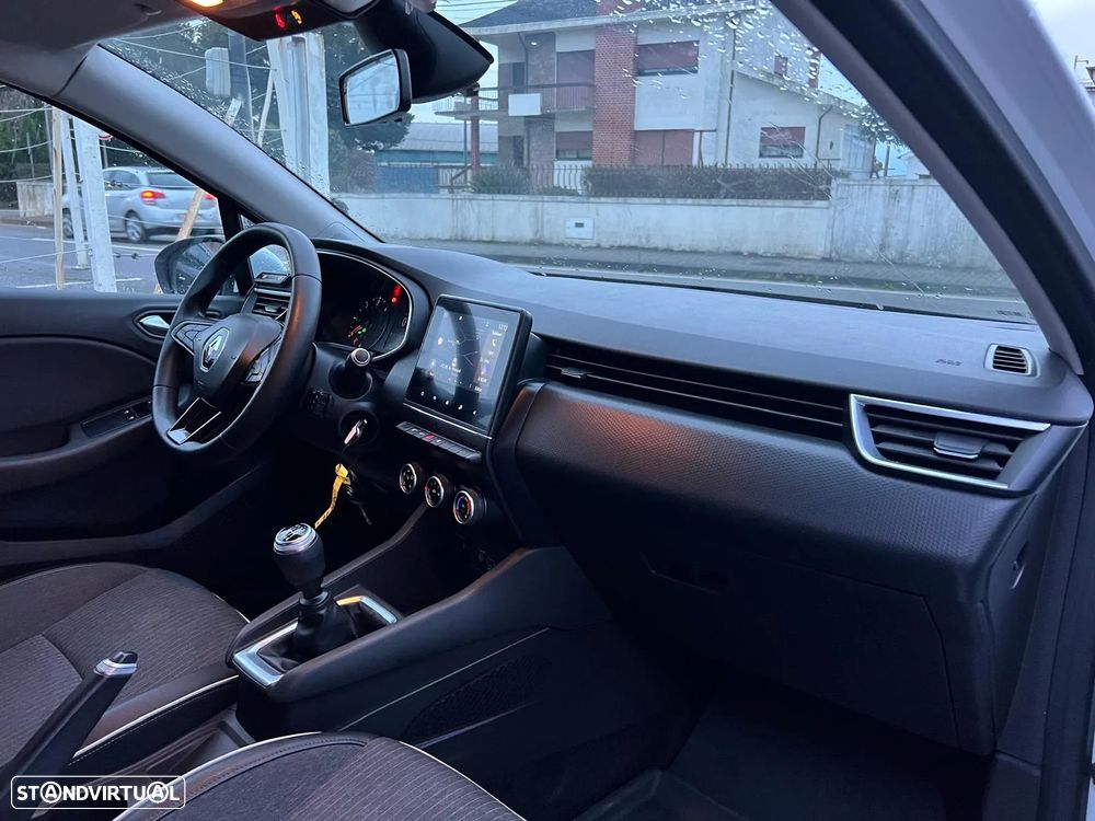 Renault Clio BLUE dCi 85 BUSINESS EDITION - 14