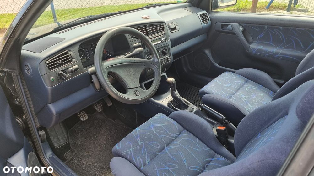 Volkswagen Golf Cabrio 1.8 Avantgarde - 11