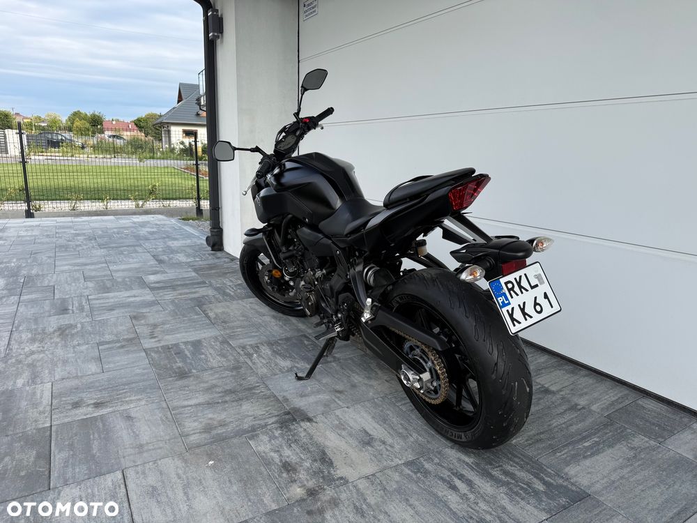 Yamaha MT - 17