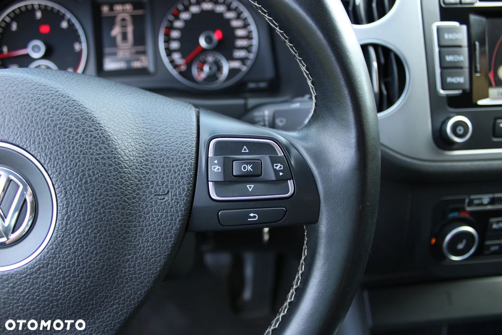 Volkswagen Golf 2.0 TDI DPF MATCH - 27