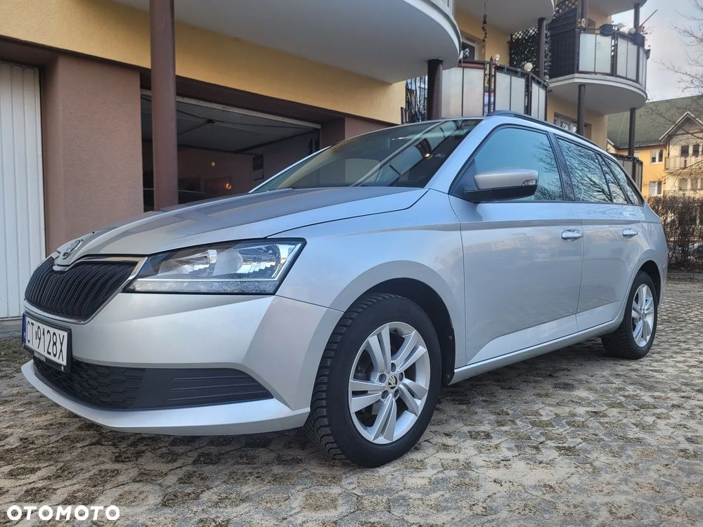 Skoda Fabia 1.0 TSI Ambition - 1