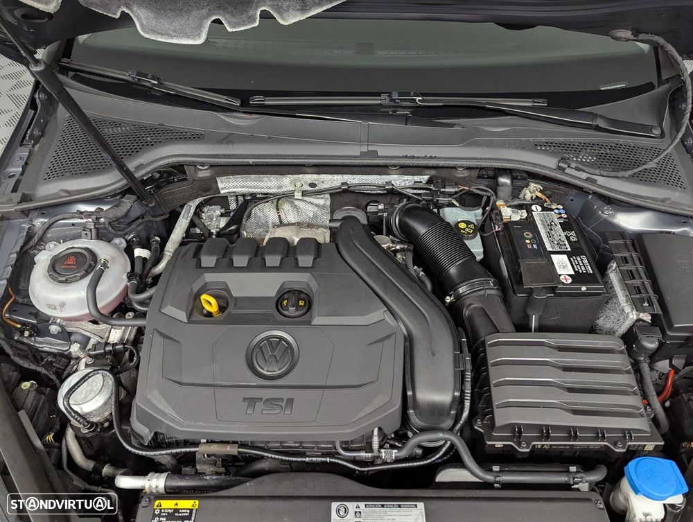 VW Golf 1.5 TSI Confortline - 7