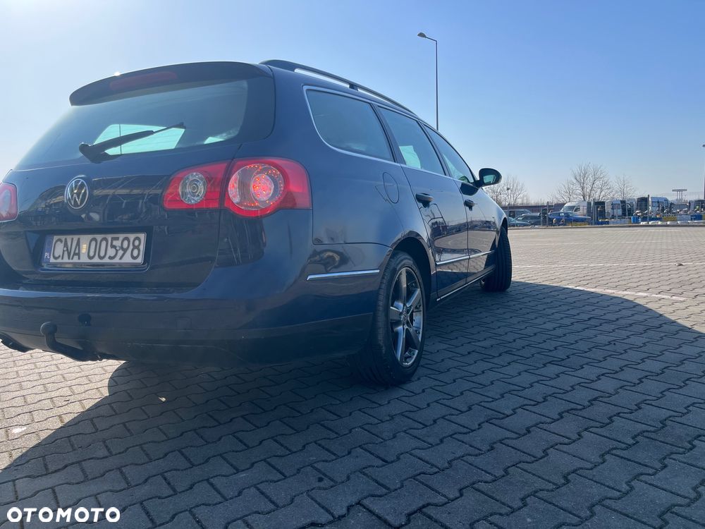 Volkswagen Passat 2.0 TDI DPF Comfortline - 3