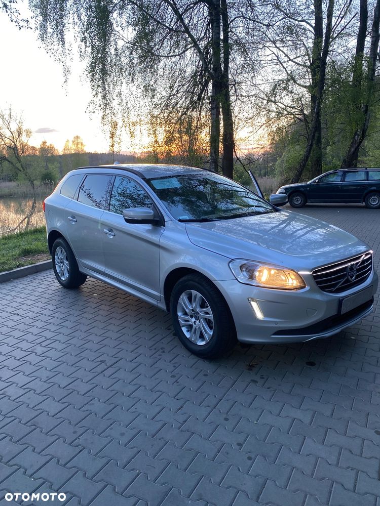 Volvo XC 60 D4 Geartronic Momentum - 5