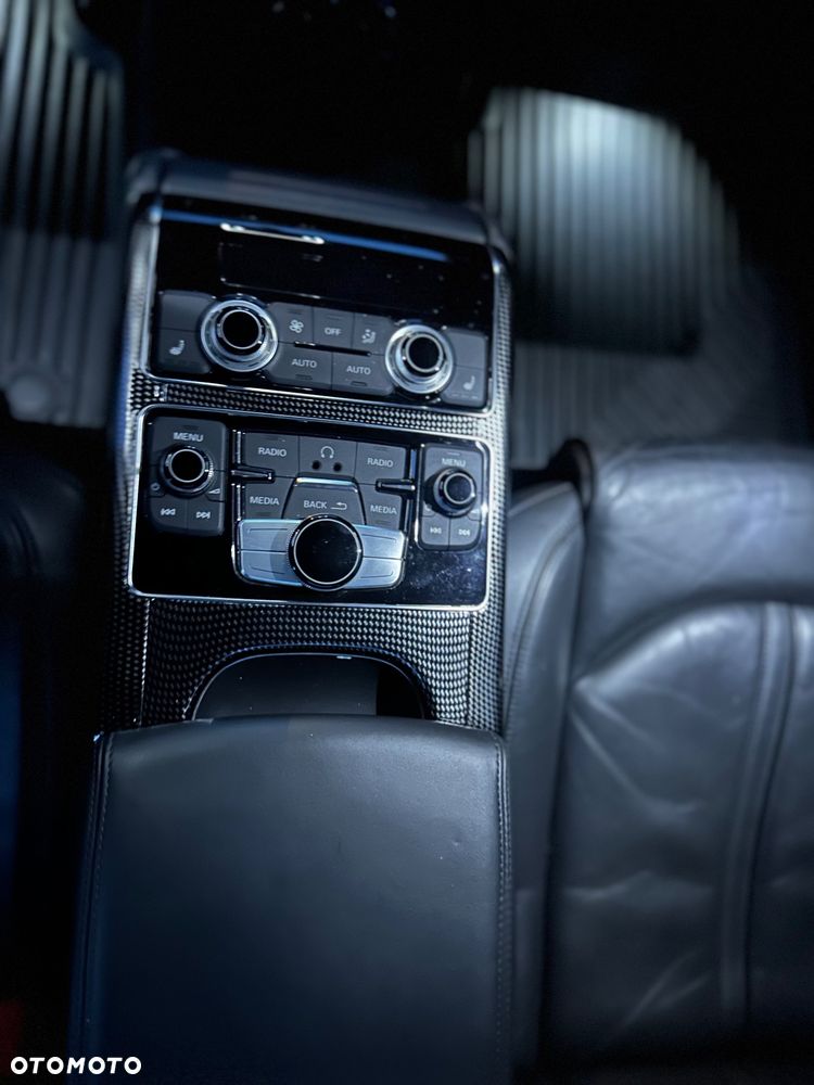 Audi A8 - 18