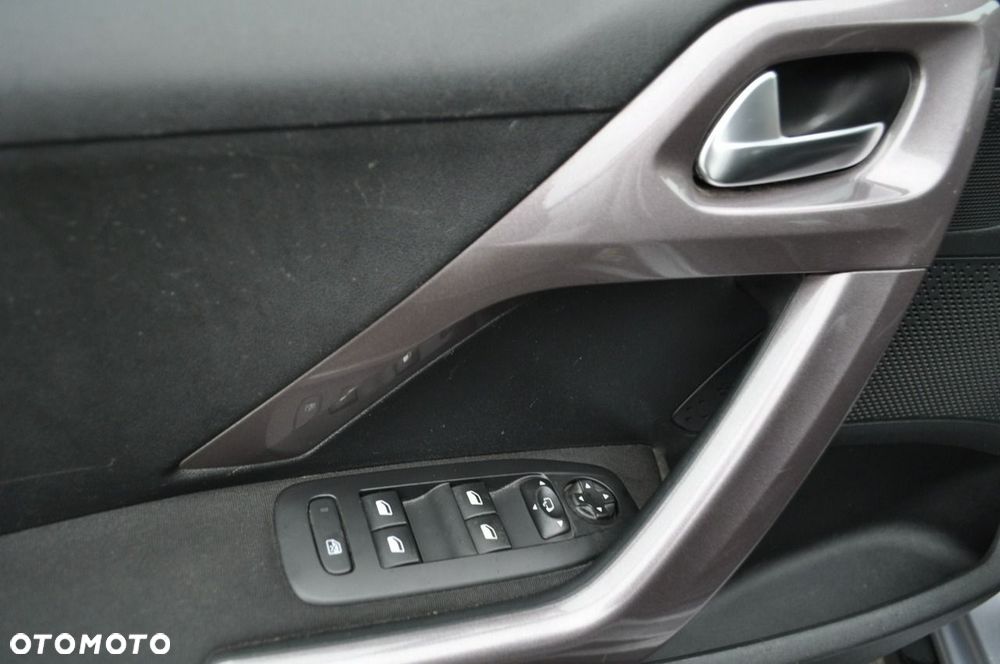 Peugeot 2008 2014