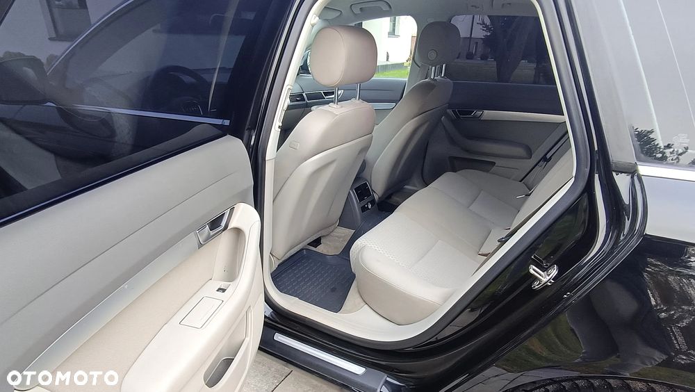 Volkswagen Passat - 24