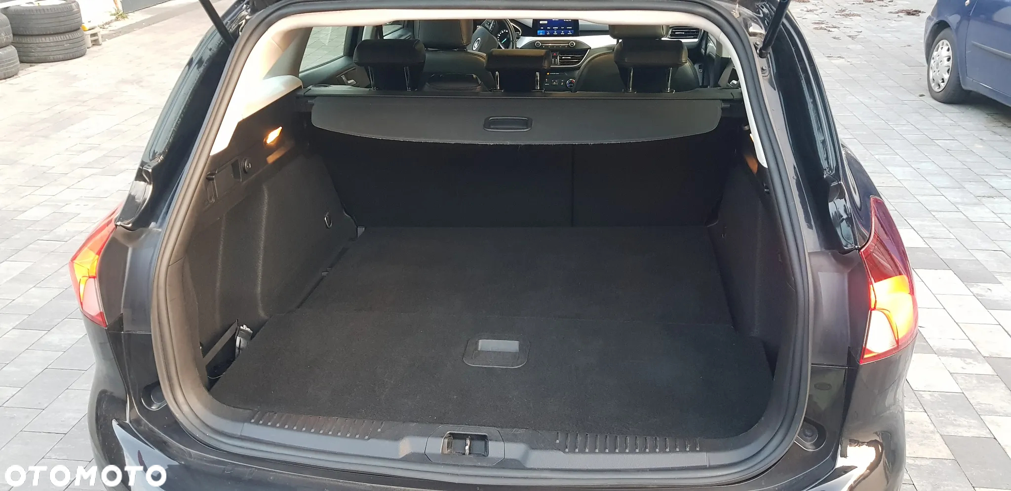 Ford Focus 1.0 EcoBoost Active Business - 35