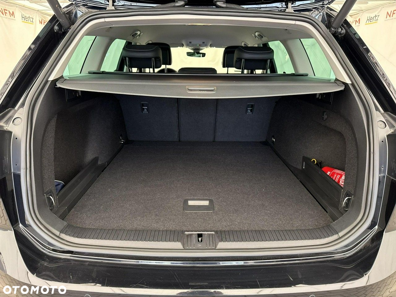 Volkswagen Passat 2.0 TDI 4Mot Elegance DSG - 19