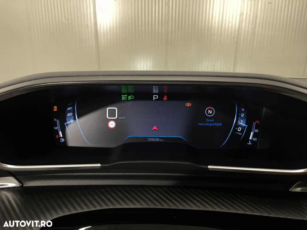 Peugeot 508 PureTech 180 EAT8 Allure Pack - 36