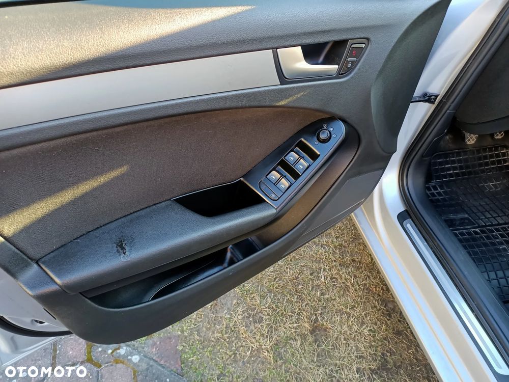 Audi A4 Avant - 16