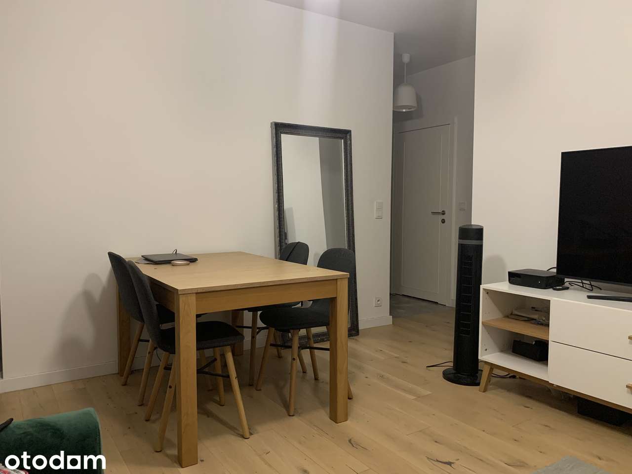Wynajem mieszkania – Ogrodowa Apartamenty, Warszawa | 48 m²