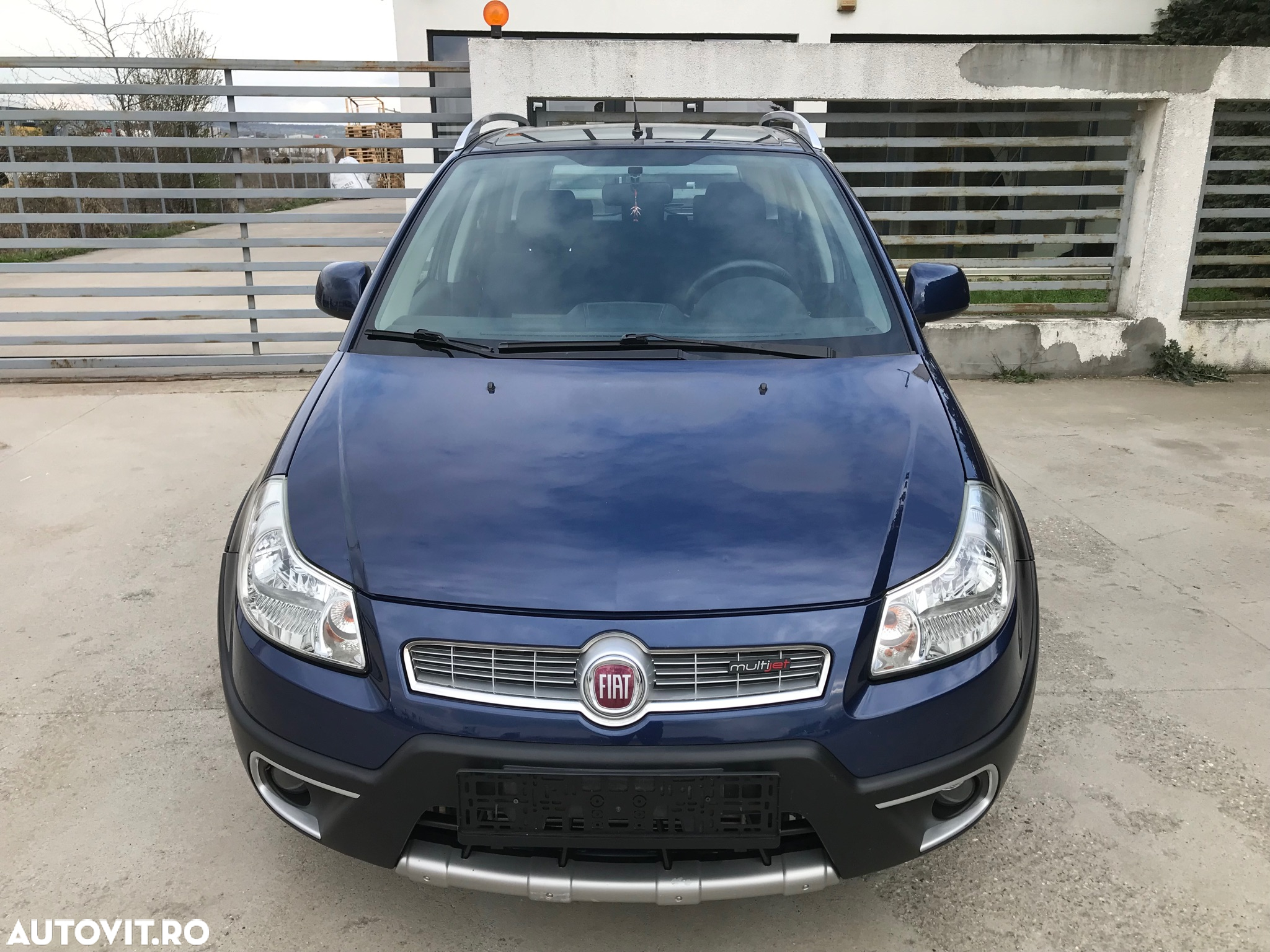 Fiat Sedici 2.0 Multijet DPF 4x4 Emotion - 9