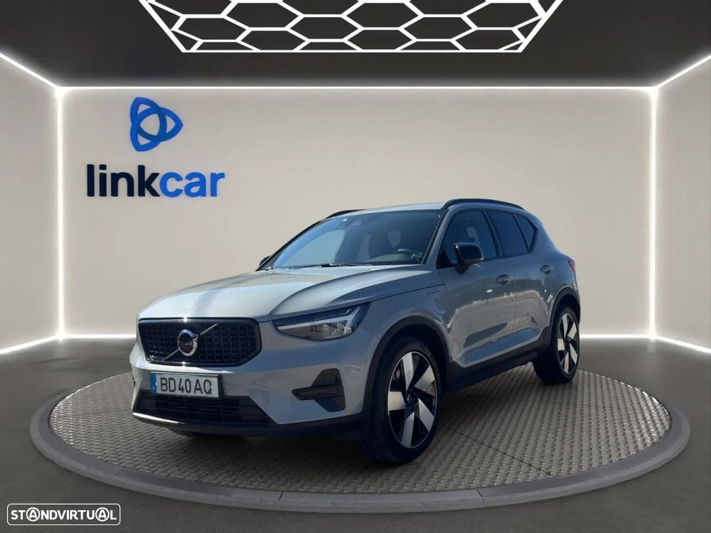 Volvo XC 40 1.5 T5 PHEV Plus Dark - 4