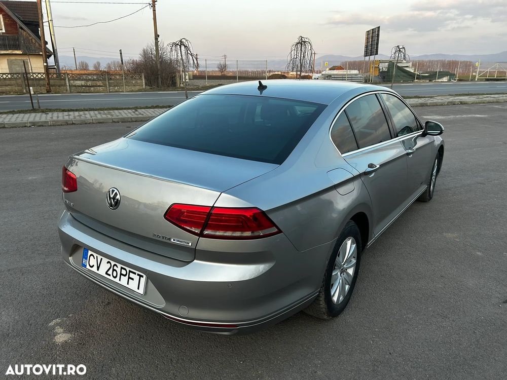 Volkswagen Passat 2.0 TDI Highline - 5
