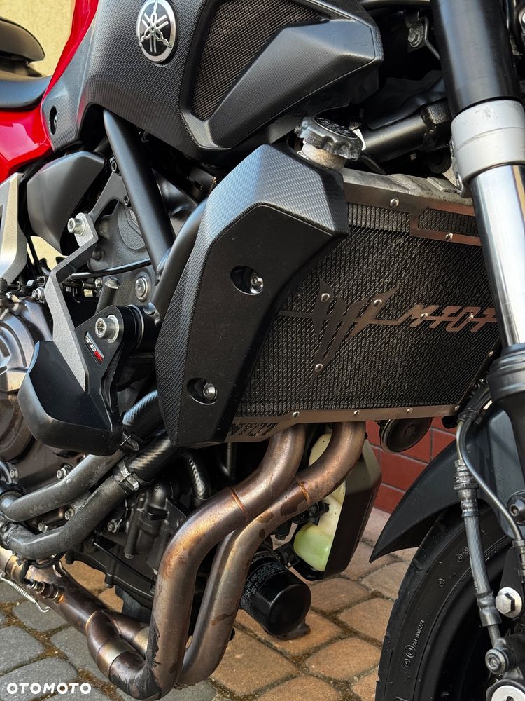 Yamaha MT - 19