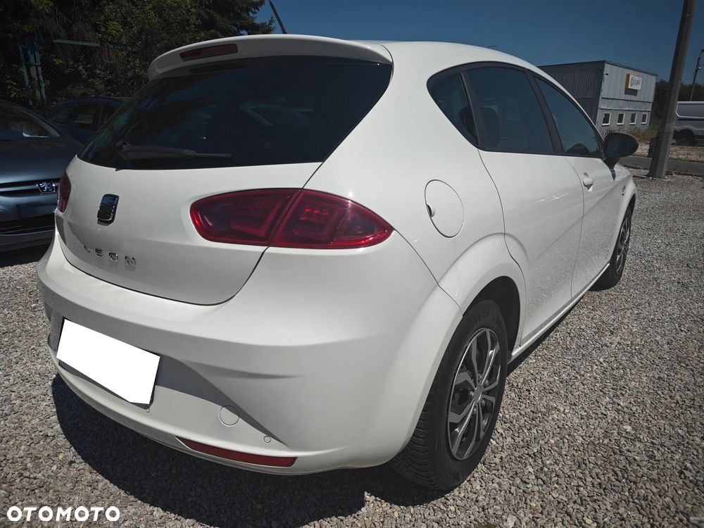 Seat Leon 2.0 TDI DPF Style Copa - 2