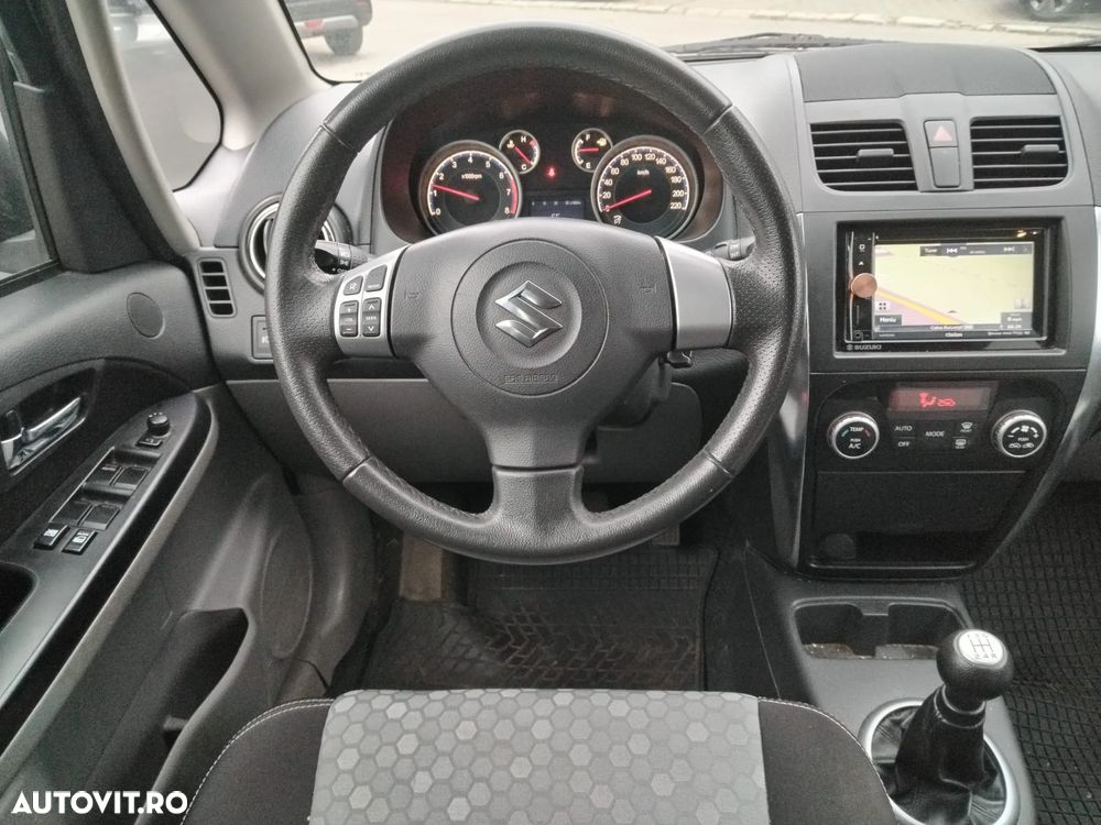 Suzuki SX4 1.6 4WD NAVI - 9