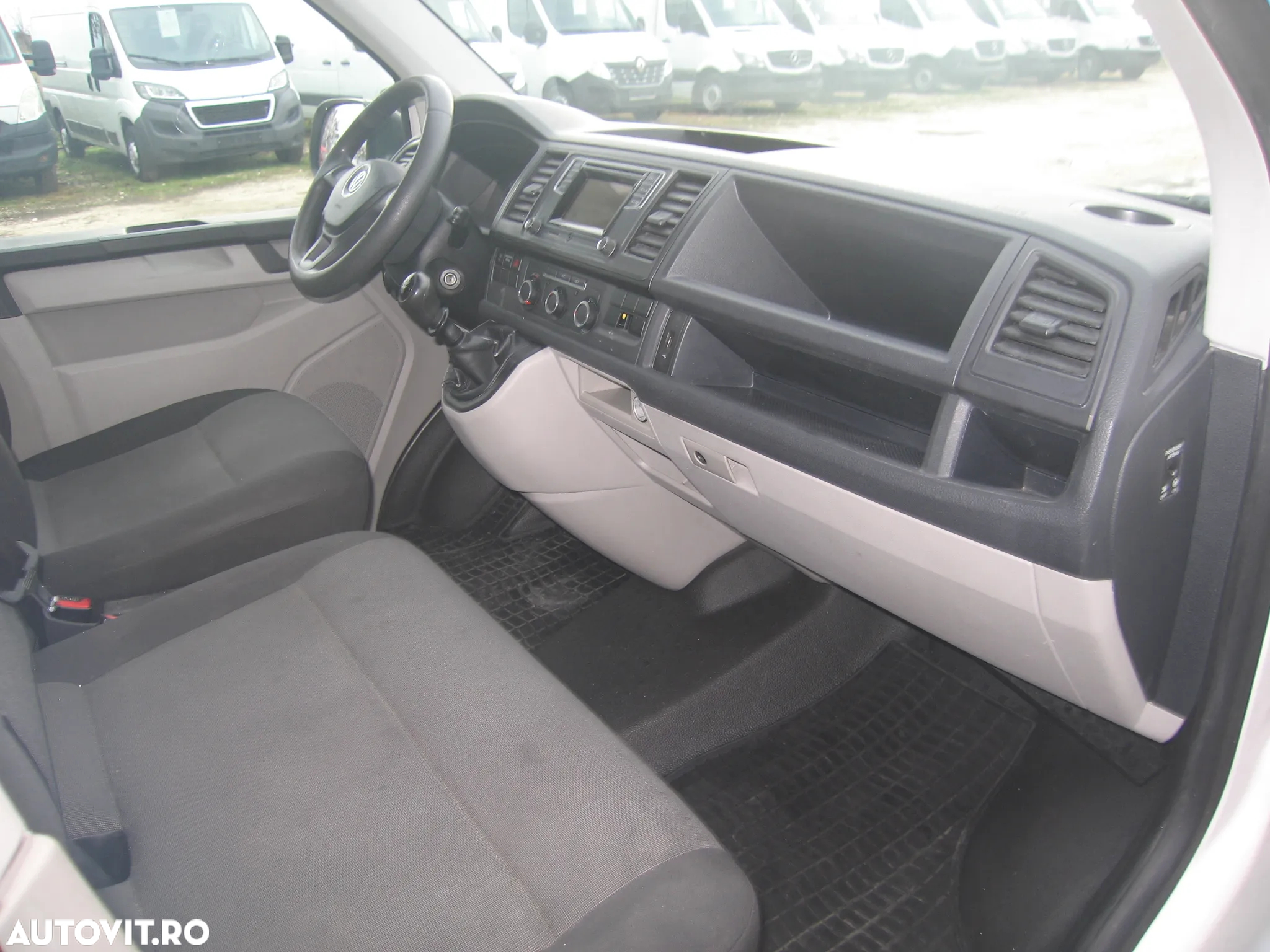 Volkswagen TRANSPORTER T 6, DUBA , 3 LOC. AC. - 14