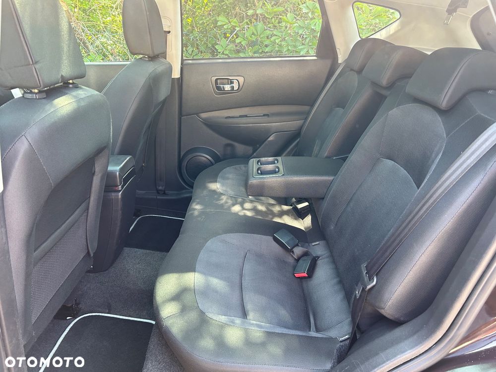 Nissan Qashqai 2.0 Visia - 12