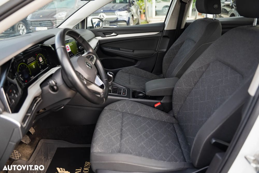 Volkswagen Golf 1.0 TSI Life - 12