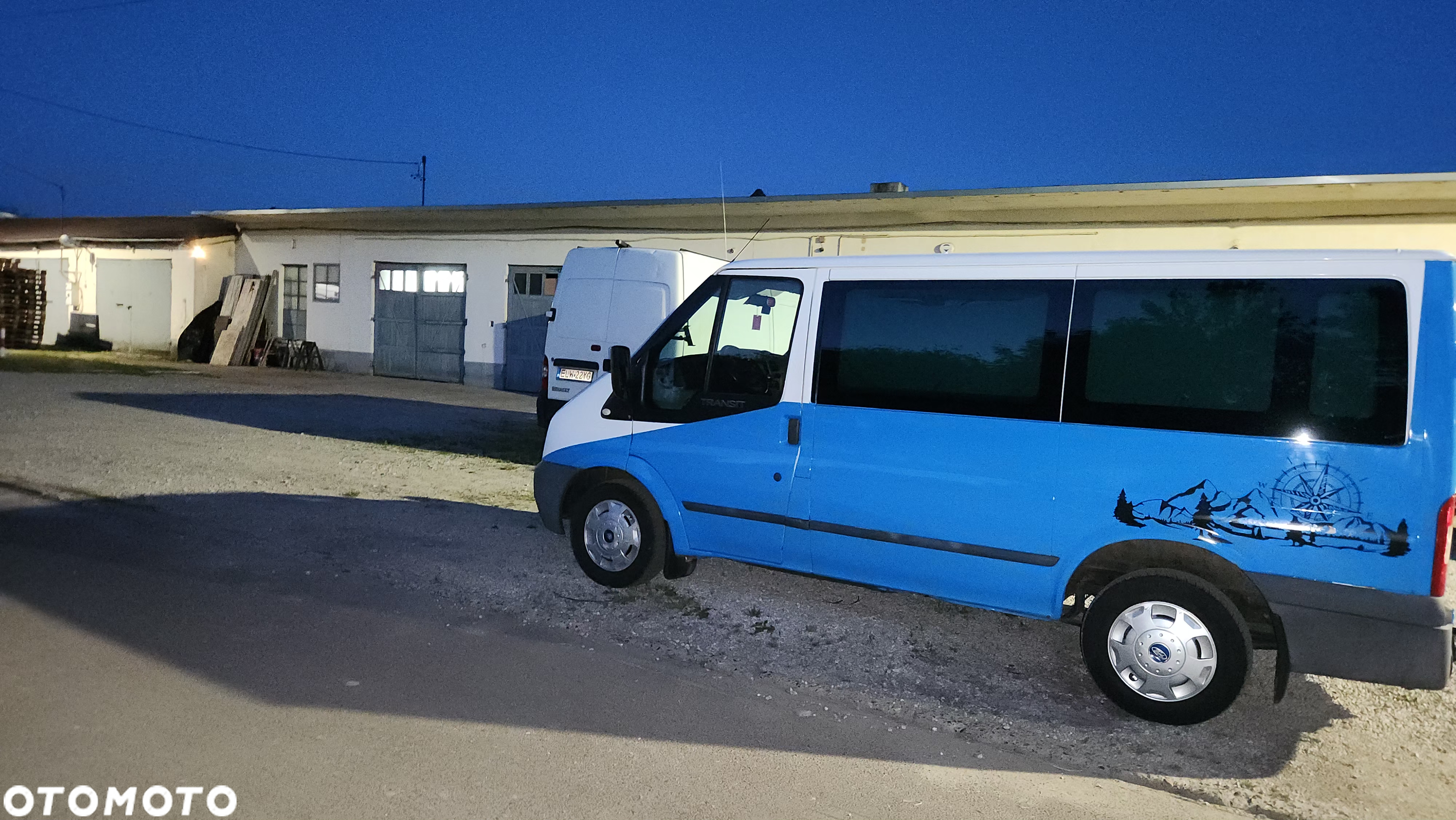 Ford Transit 350 L5 RWD Trend - 4