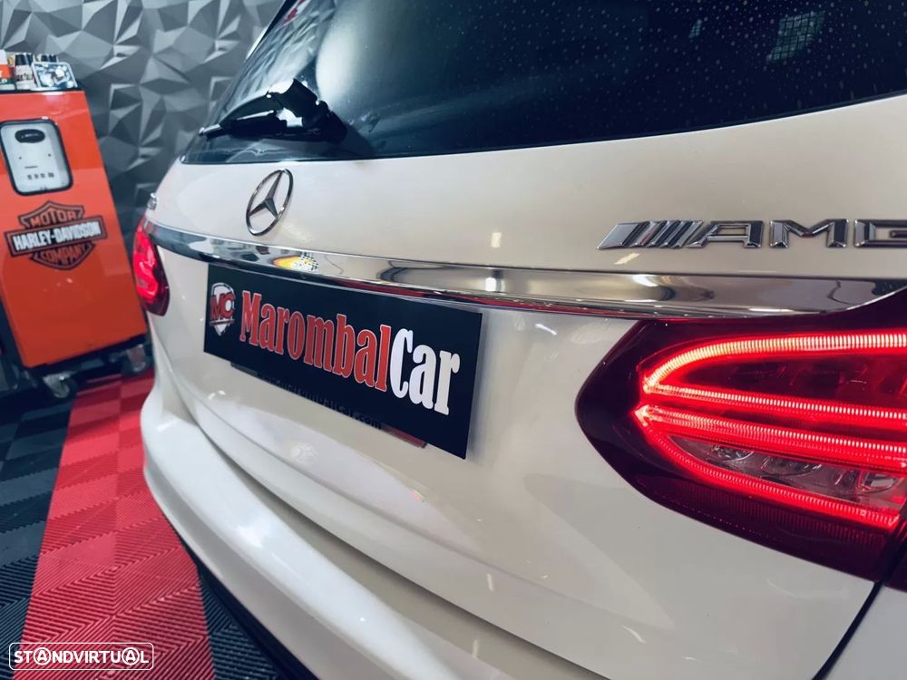 Mercedes-Benz C 300 BlueTEC Hybrid AMG Line - 9