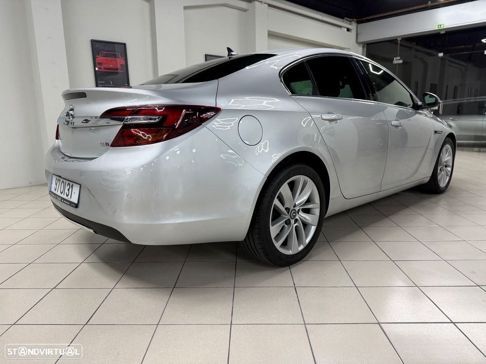 Opel Insignia 2.0 CDTI executive S/S - 6