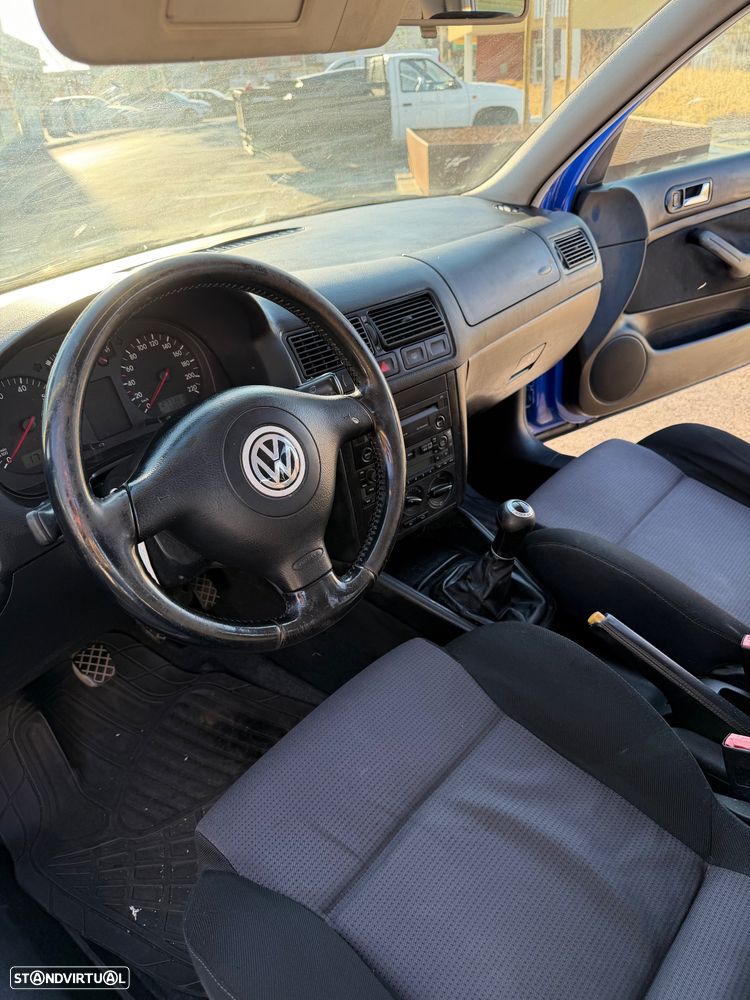 VW Golf 1.4i 25 Anos - 9