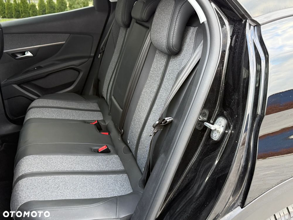 Peugeot 3008 BlueHDi 130 Stop & Start Allure - 11