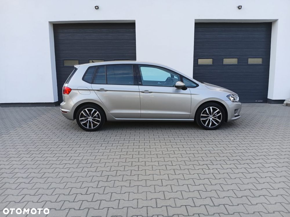 Volkswagen Golf Sportsvan 1.4 TSI (BlueMotion Technology) DSG Sound - 37