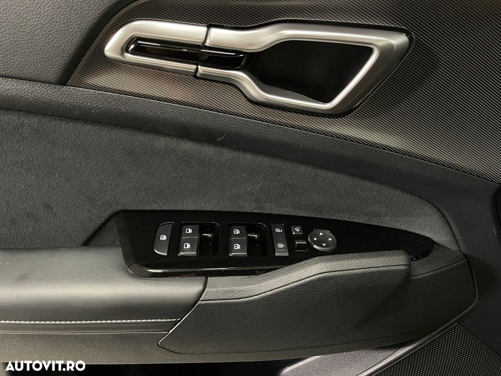 Kia Sportage 1.6 T-GDI HEV 6AT 4x2 GT Line - 22