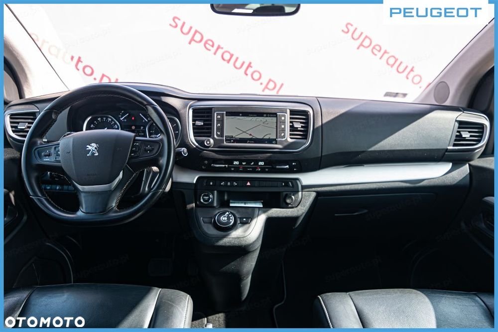 Peugeot Traveller - 19