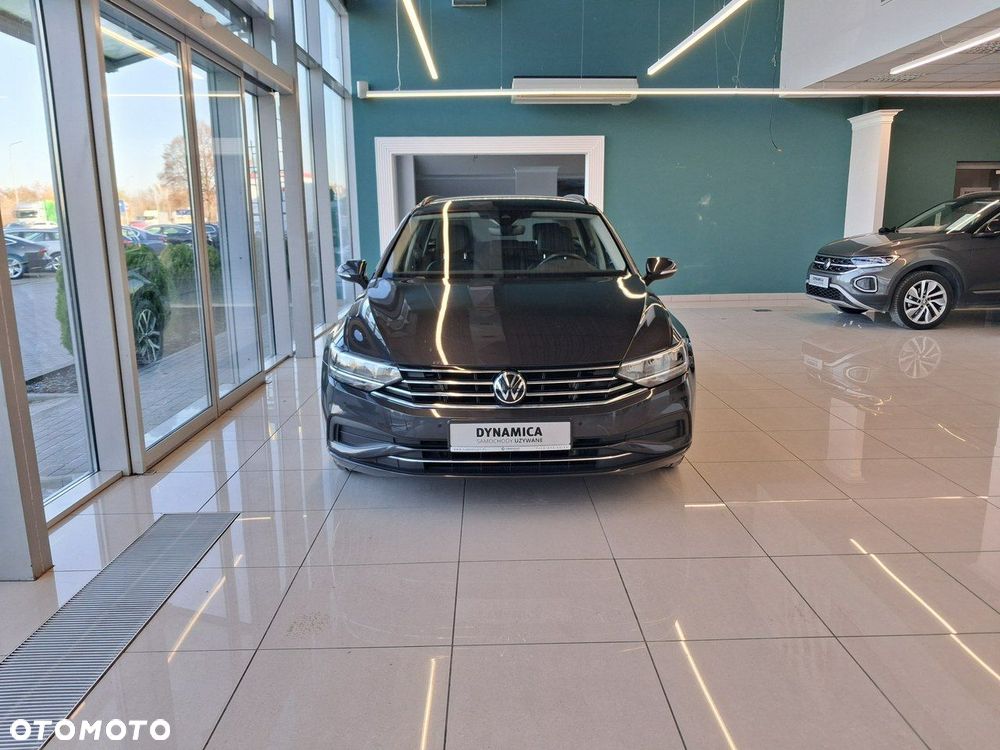 Volkswagen Passat Variant - 2