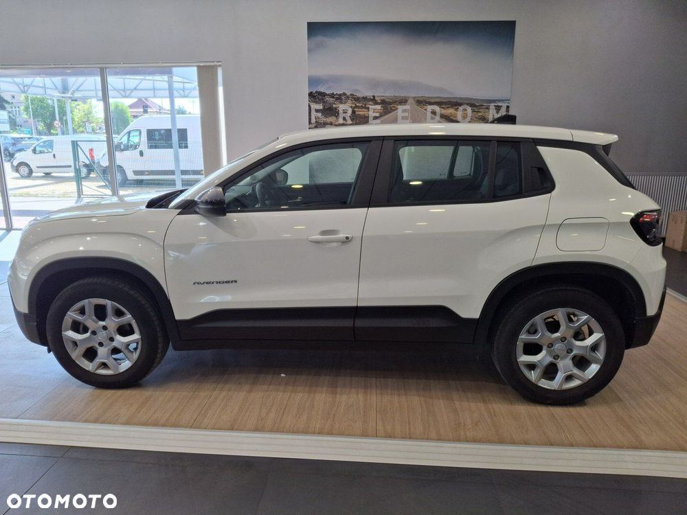 Jeep Avenger - 10