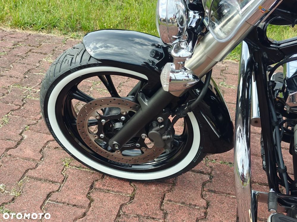 Yamaha XVS - 23