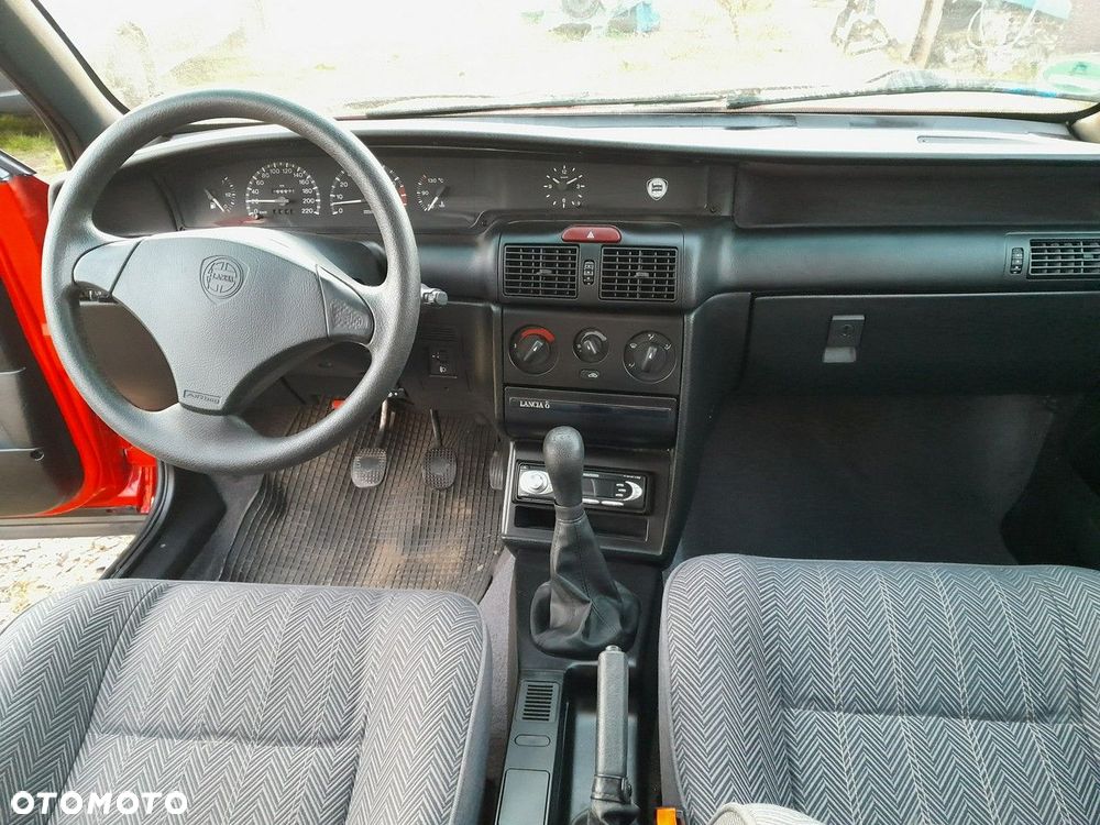 Lancia Delta 1600 i.e - 9