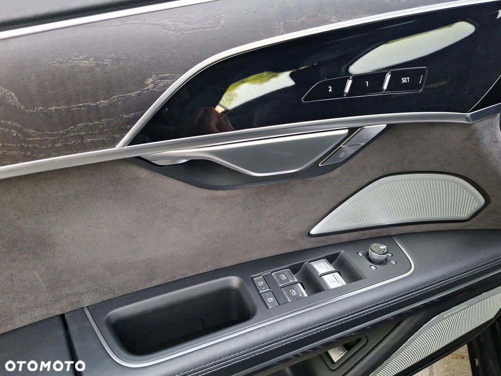 Audi A8 L 55 TFSI mHEV Quattro Tiptr - 10