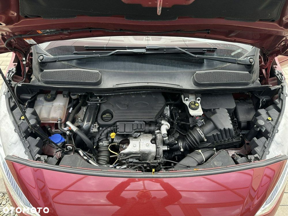 Ford Tourneo Connect - 32