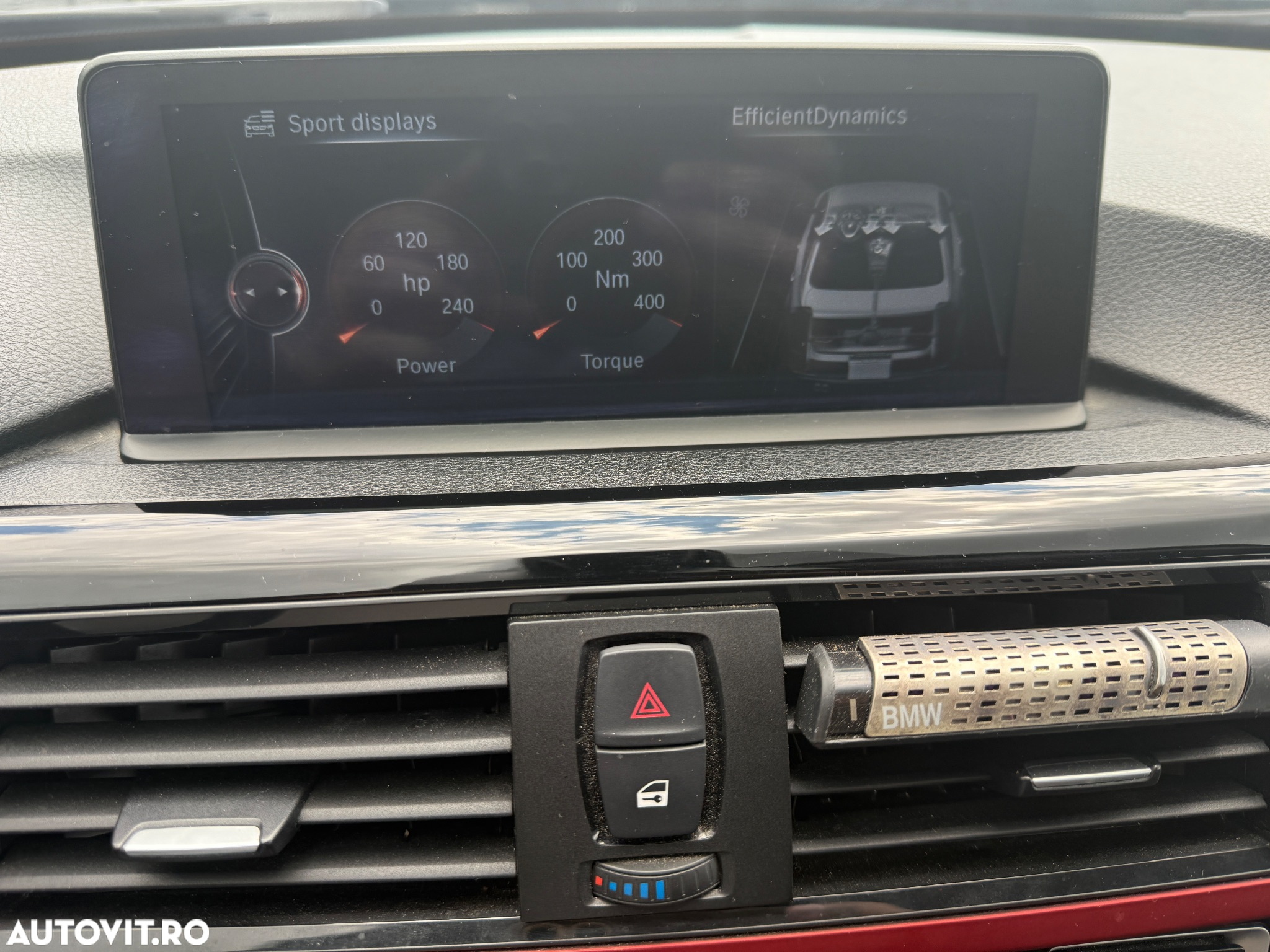 BMW Seria 3 320d Aut. Sport Line - 26