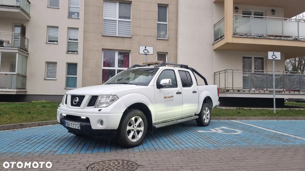 Nissan Navara 2.5 D LE - 11